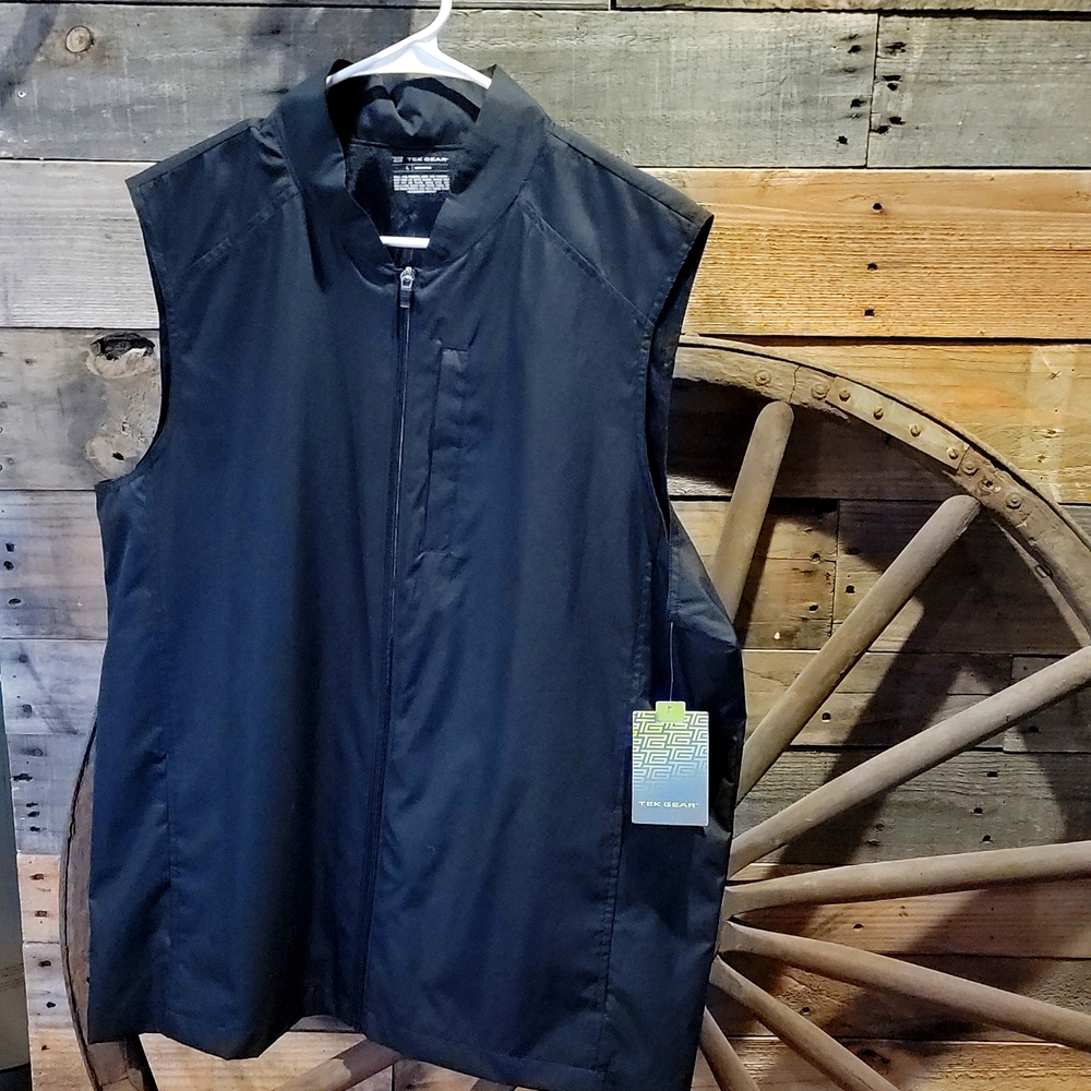 Tek Gear athletic golf vest